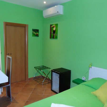 Hotel Rainbow Arma di Taggia Exterior foto