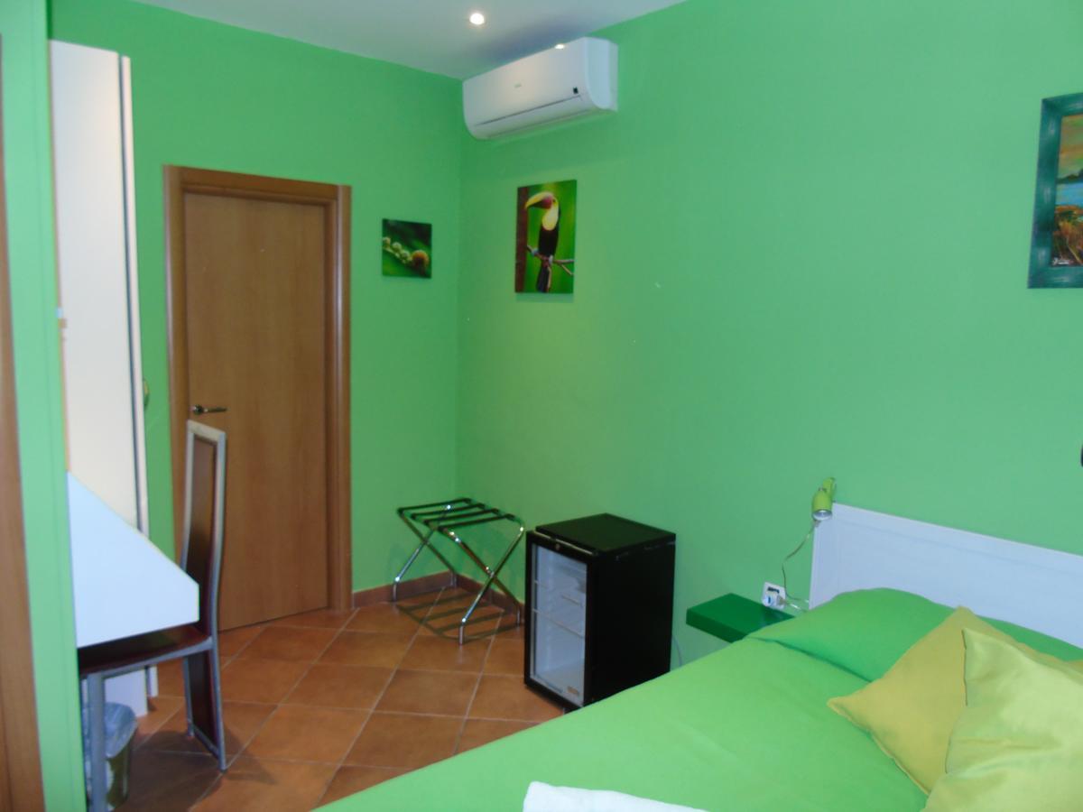 Hotel Rainbow Arma di Taggia Exterior foto