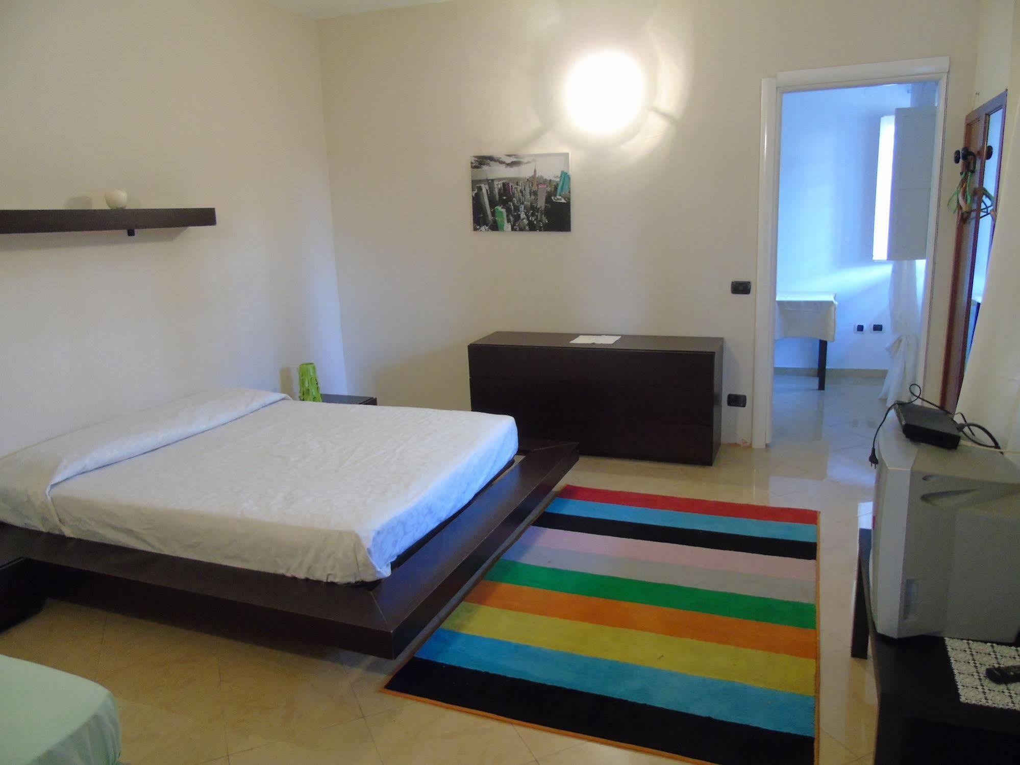 Hotel Rainbow Arma di Taggia Exterior foto