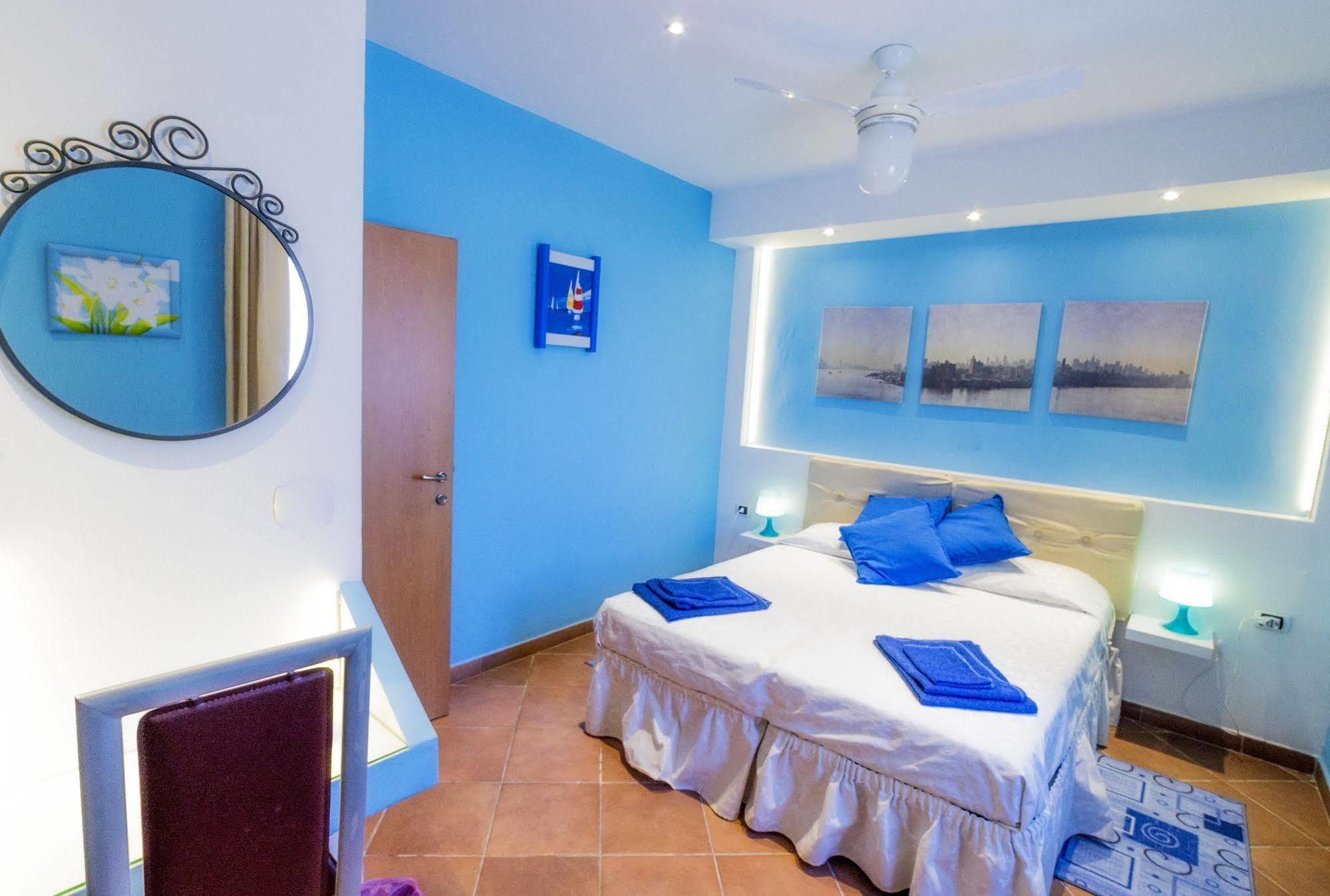 Hotel Rainbow Arma di Taggia Exterior foto